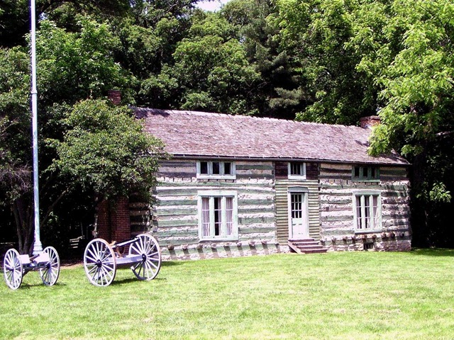 [Grant Farm outside St. Louis[3].jpg]